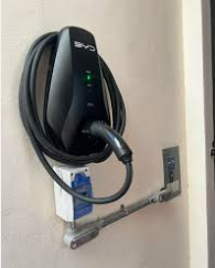 Cargador Comercial BYD exterior